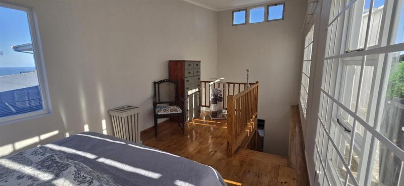 6 Bedroom Property for Sale in Reebok Western Cape